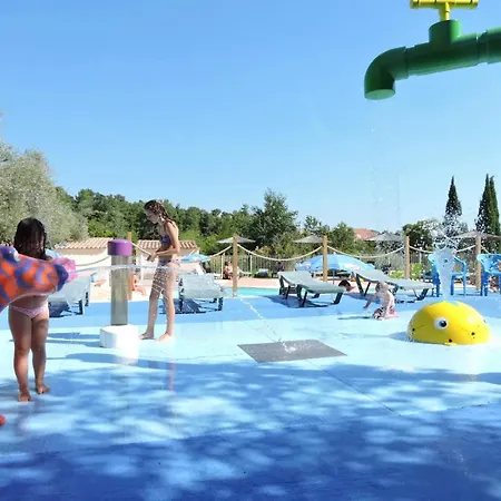 4 Etoiles - Piscine - Ccbgdai Camping 4*