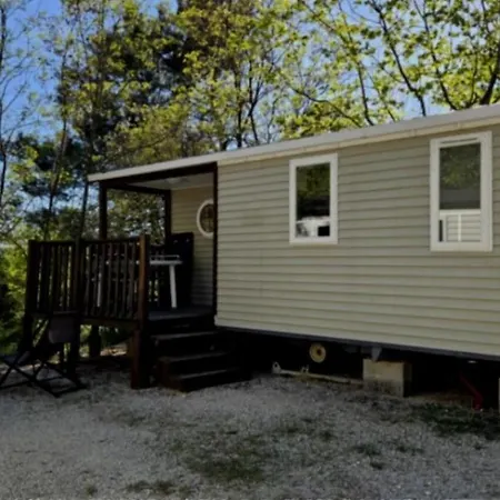 4 Etoiles - Piscine - Ccbgdai Camping 4*