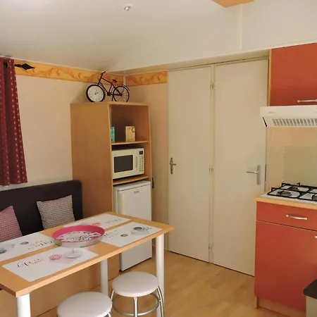 4 Etoiles - Piscine - Ccbgdai Campsite